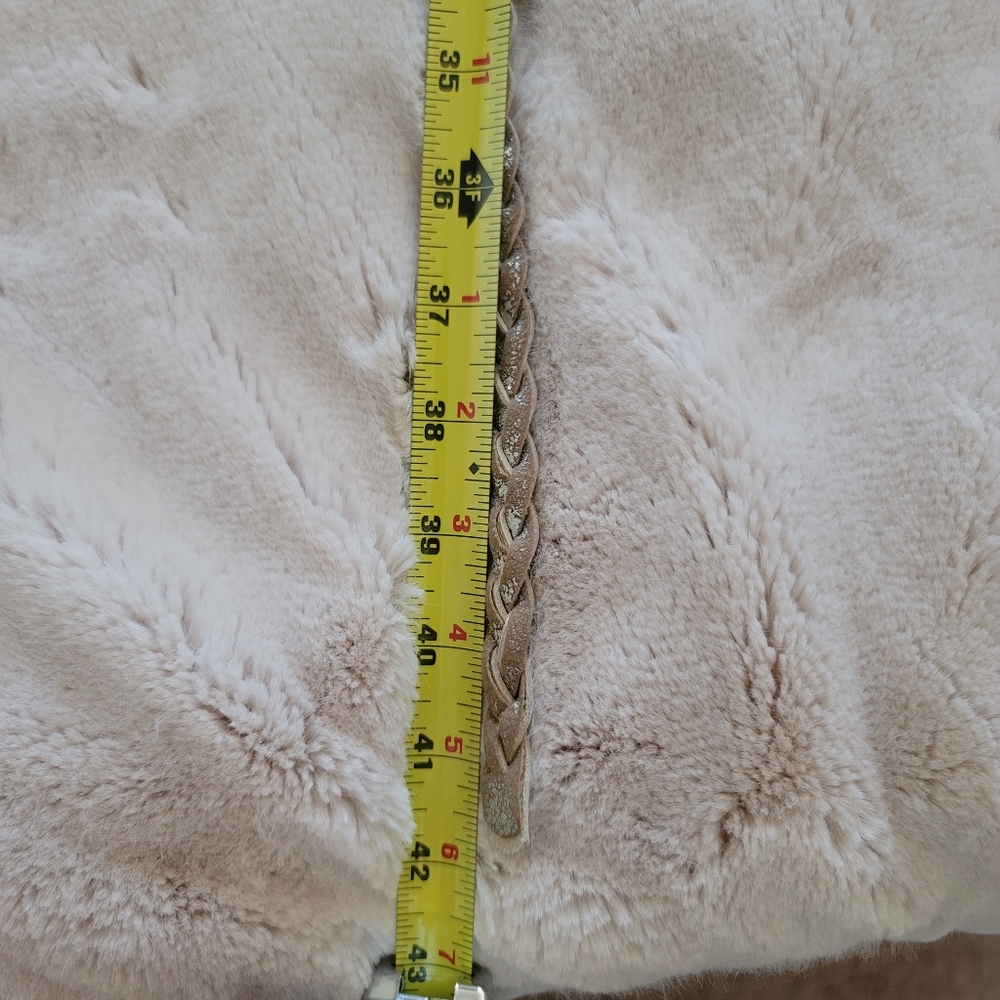 DONATING 3/31 American Eagle tan and silver thin woven belt - Picture 4 of 4
